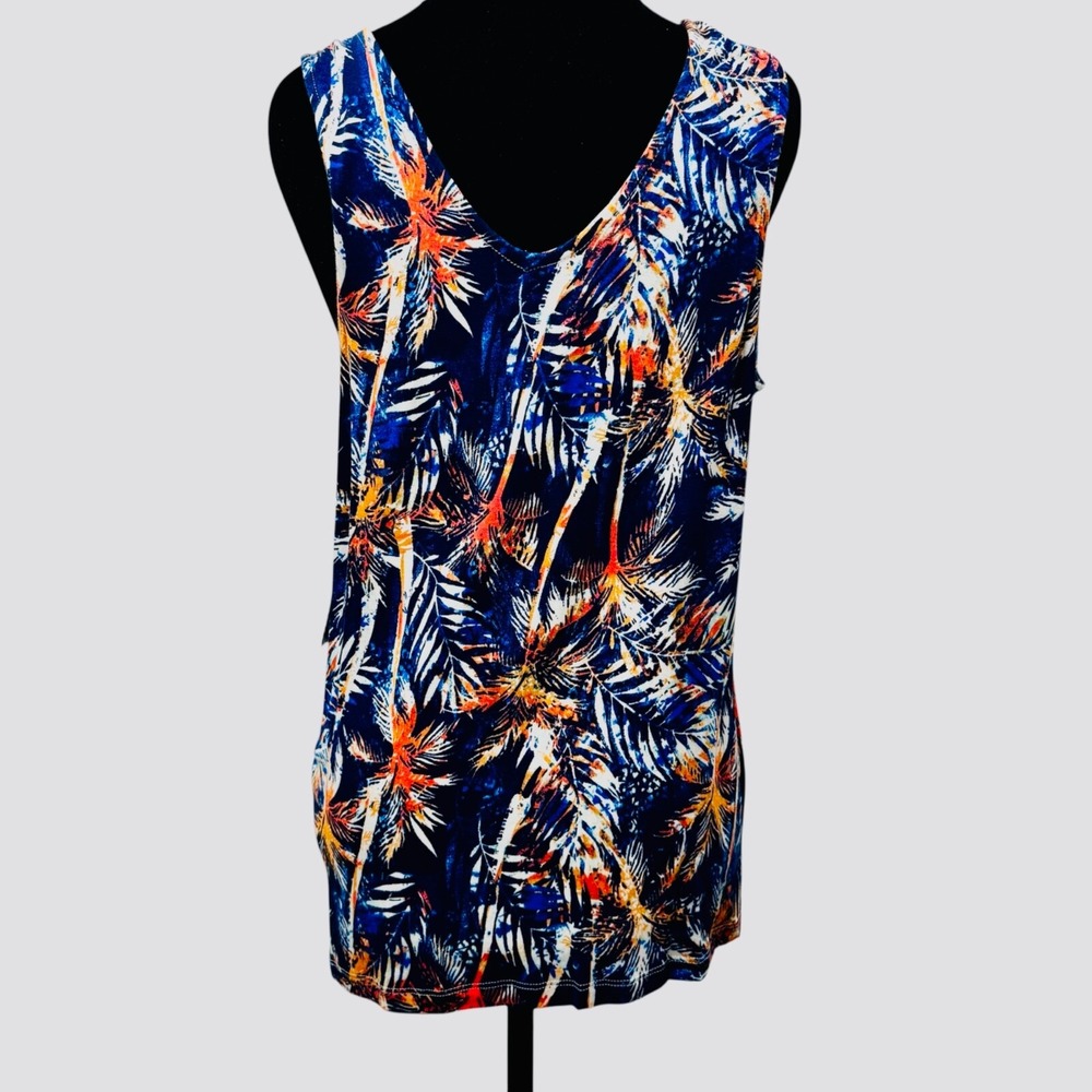 NEW Blue Flowy Tank Top Womens M Summer Palm Trees Beach Island Coastal Boho - Picture 6 of 13